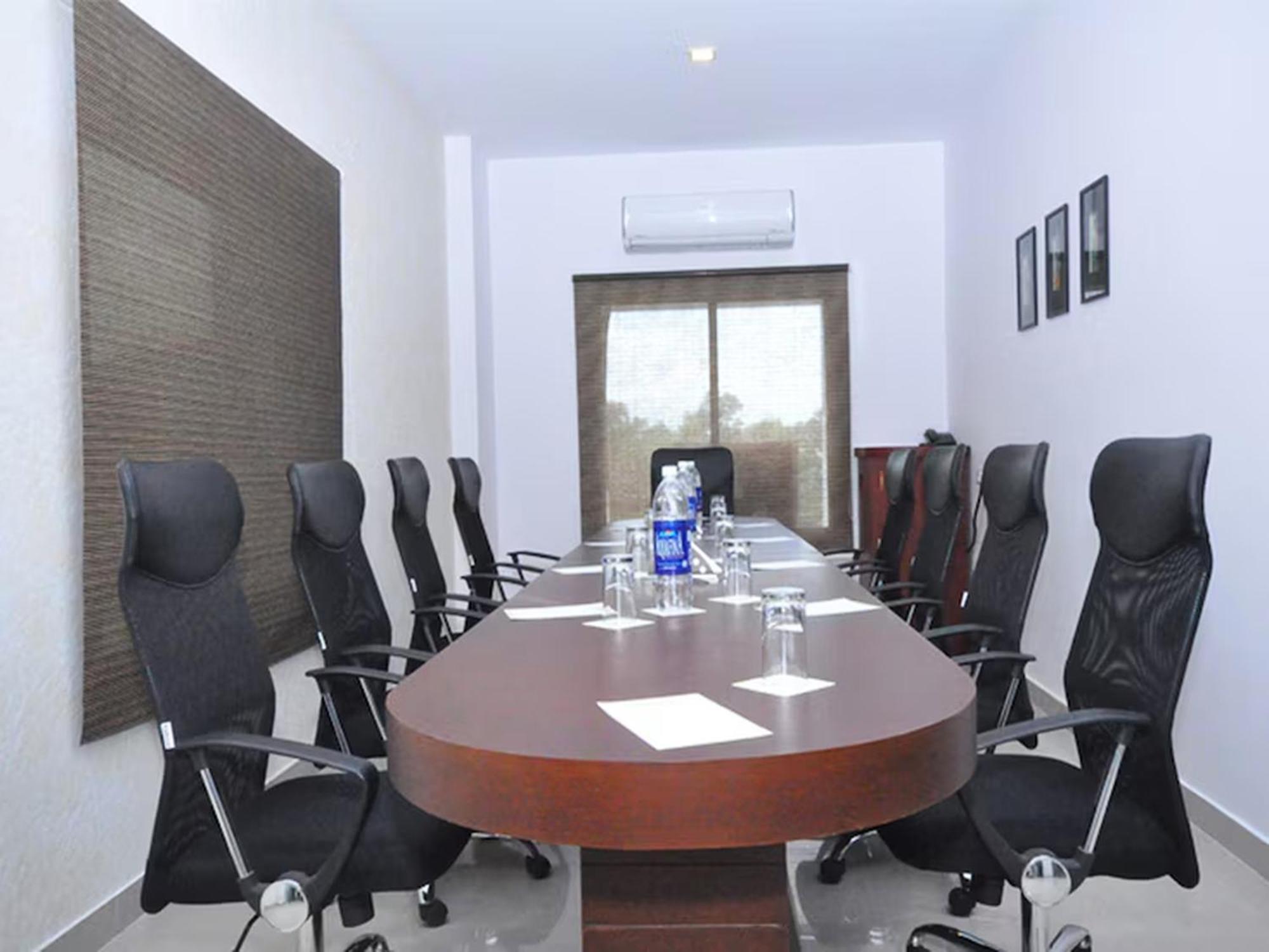 Hotel Hills Park Pathanāmthitta מראה חיצוני תמונה
