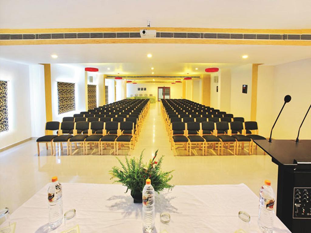 Hotel Hills Park Pathanāmthitta מראה חיצוני תמונה