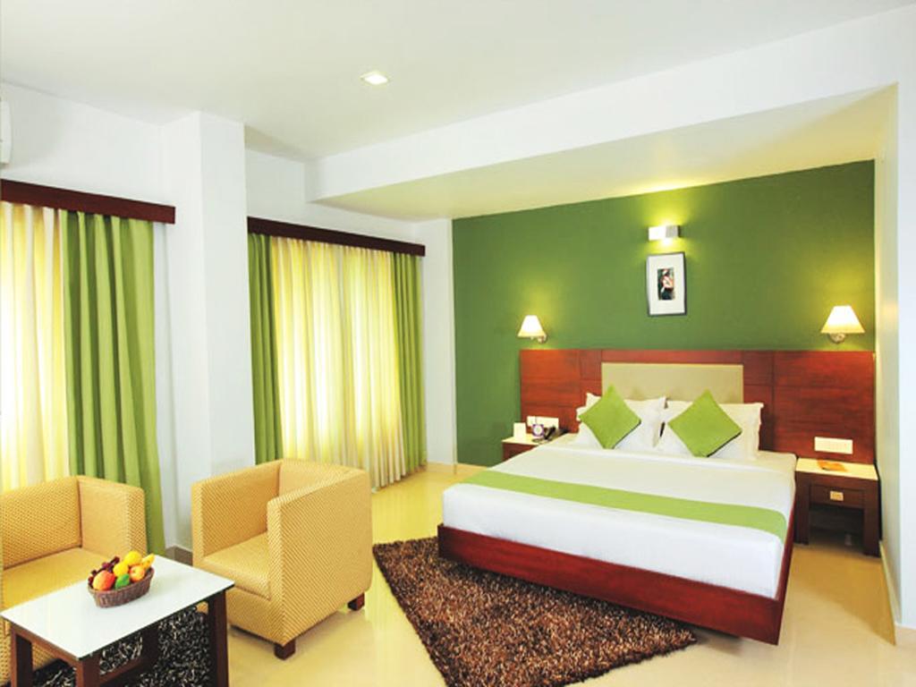 Hotel Hills Park Pathanāmthitta חדר תמונה